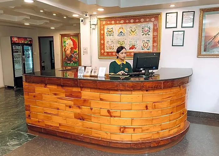 Hotel Suva Garden 2*