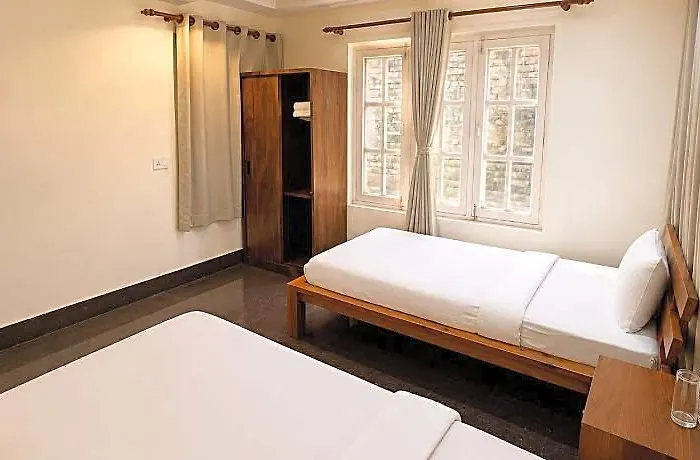 Suva Garden Hotel 2*